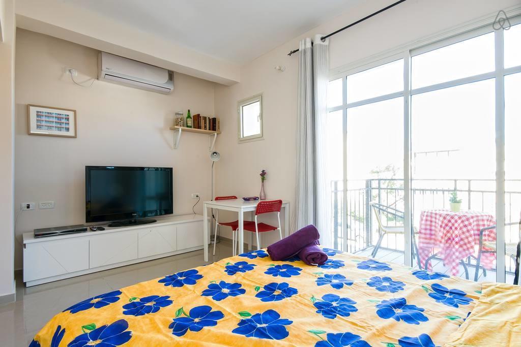 Casa De Aharon Apartments Haifa Esterno foto