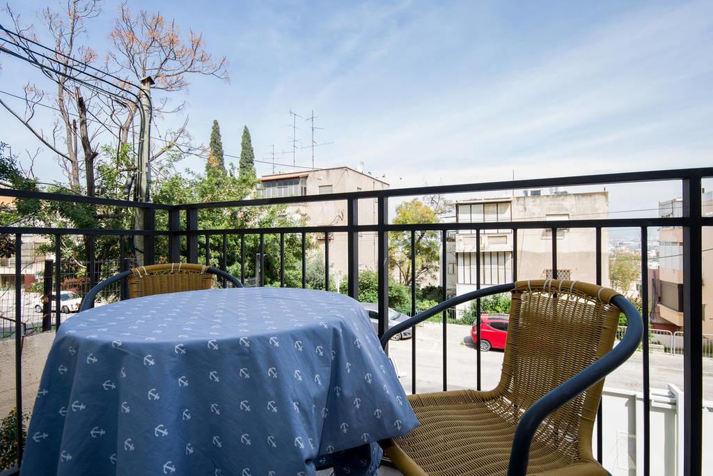 Casa De Aharon Apartments Haifa Esterno foto