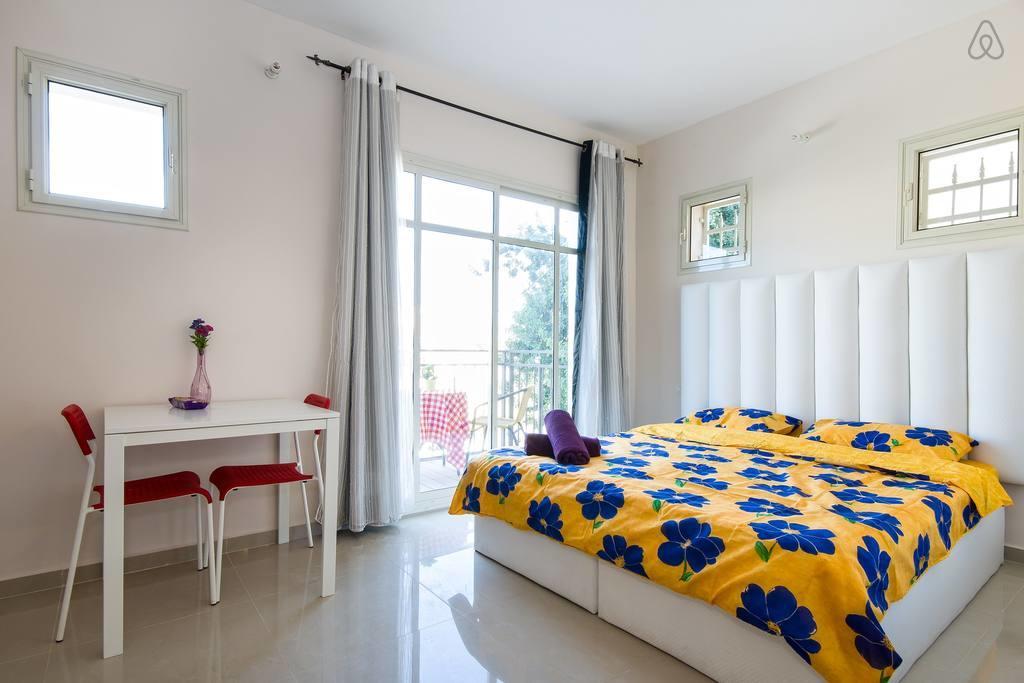 Casa De Aharon Apartments Haifa Esterno foto
