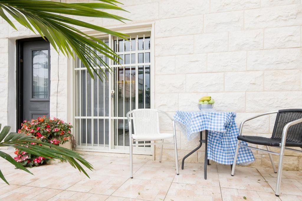Casa De Aharon Apartments Haifa Esterno foto