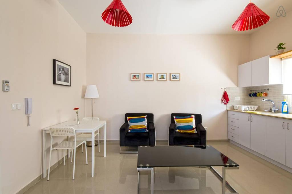 Casa De Aharon Apartments Haifa Esterno foto